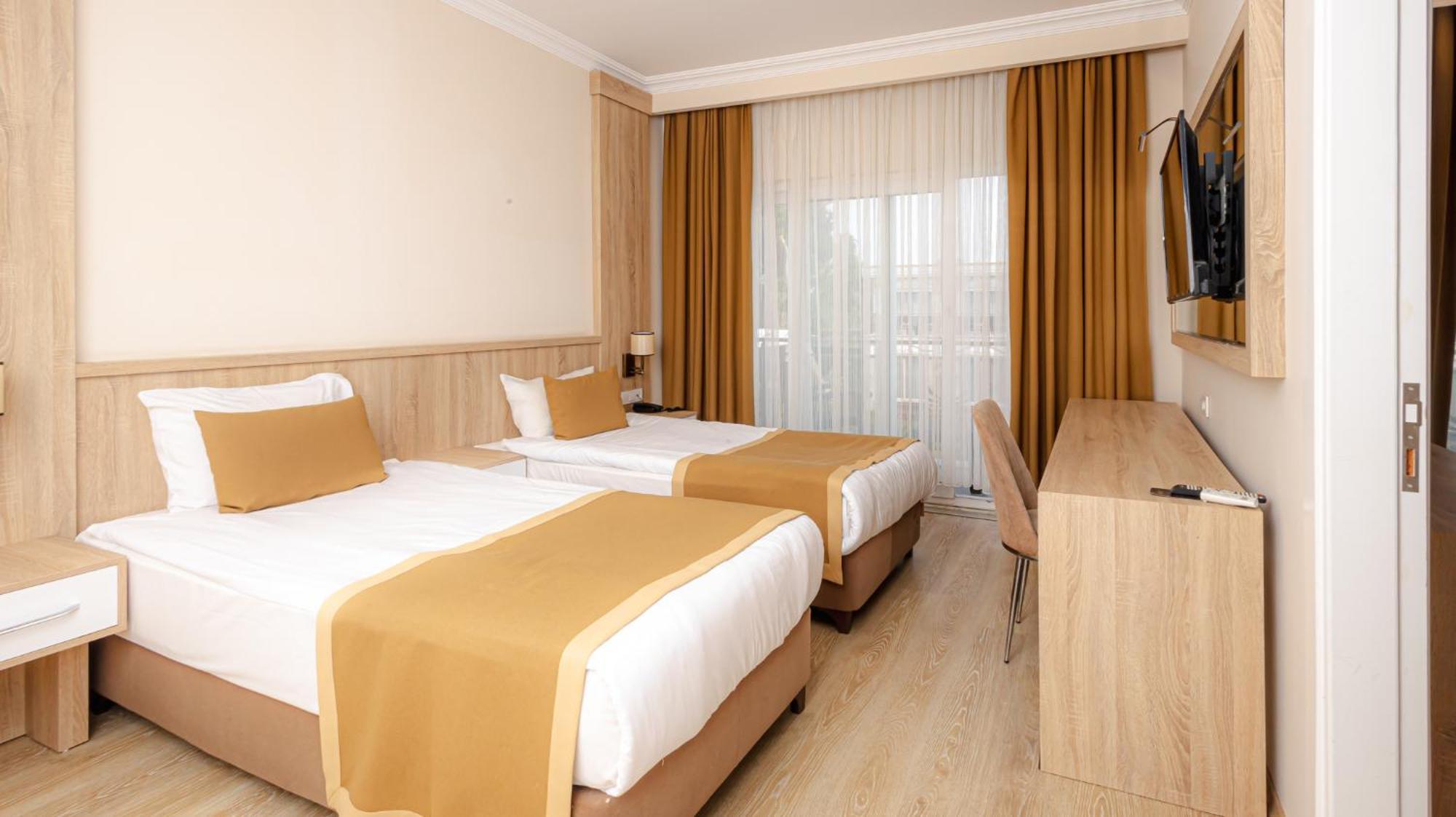 Lara Garden Hotel Antalya Bagian luar foto