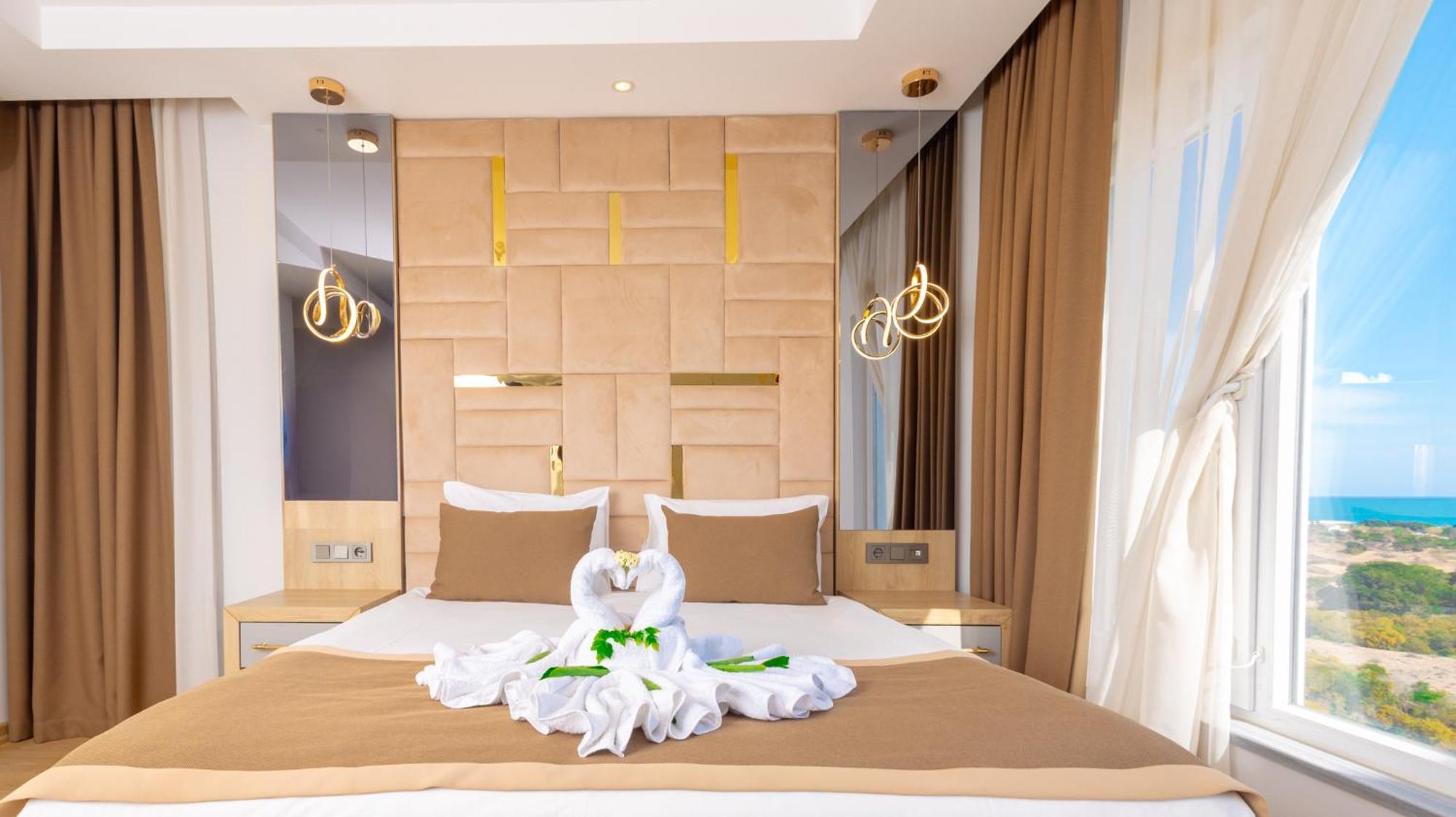 Lara Garden Hotel Antalya Bagian luar foto