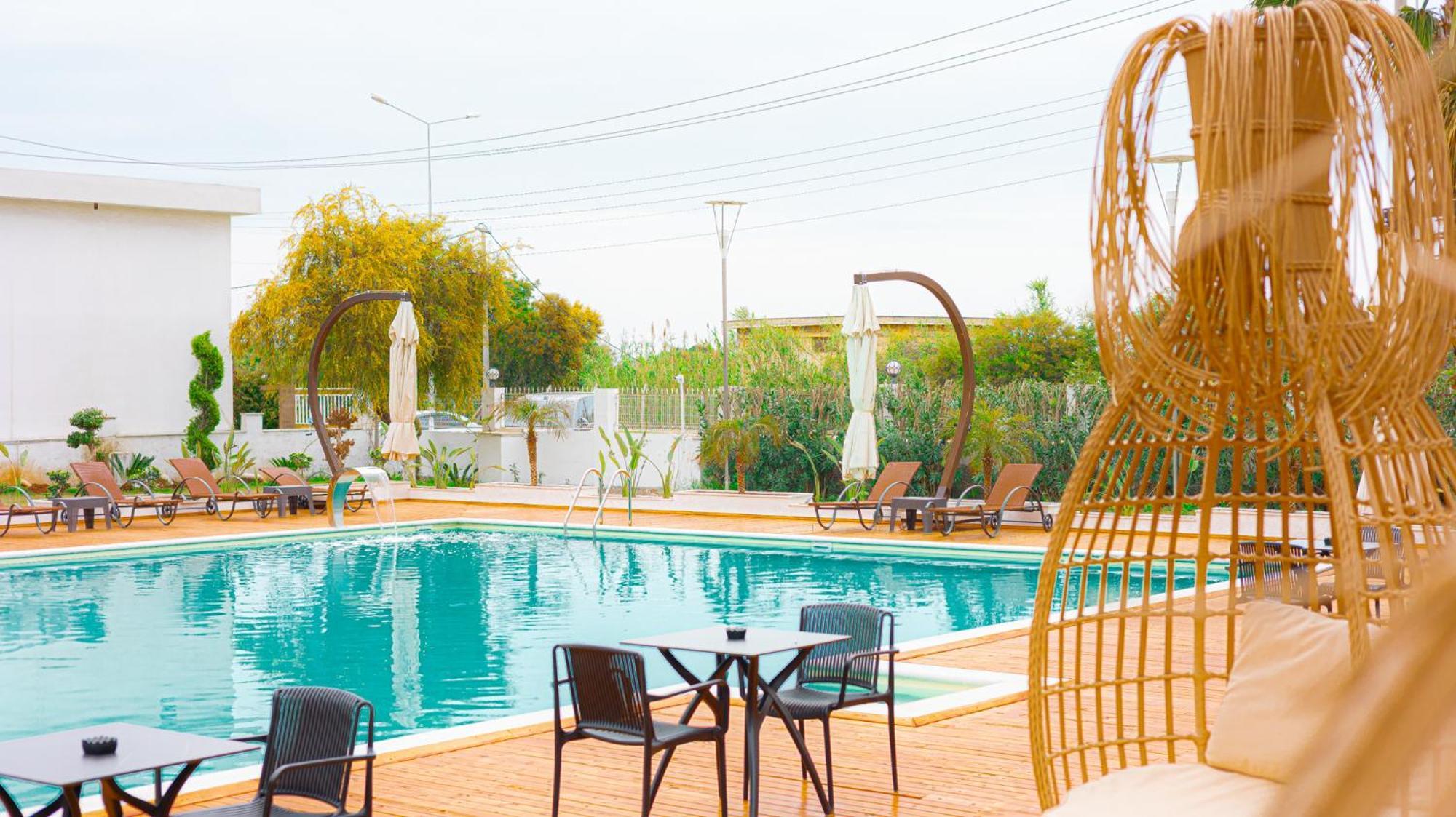 Lara Garden Hotel Antalya Bagian luar foto